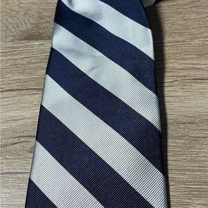 Jos. A. Bank Navy and White Diagonal Striped Tie with Tag Silk Office